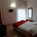Aurora E Del Benessere 酒店 圣凯撒利亚温泉
