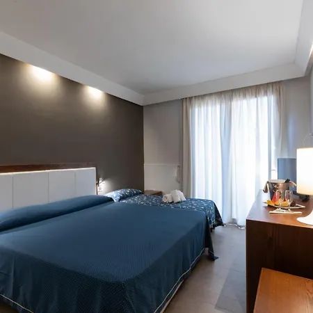 Aurora E Del Benessere 4* 산타체사리텀