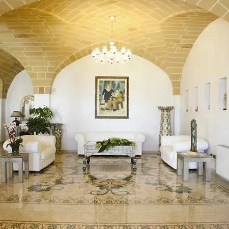 호텔 Aurora E Del Benessere 4*