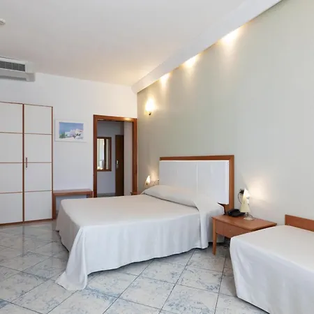 Hotel Aurora E Del Benessere Santa Cesarea Terme