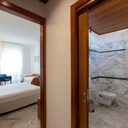 Aurora E Del Benessere 4*