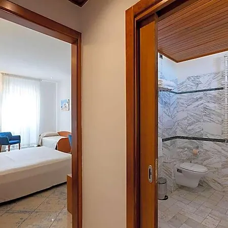 酒店 Aurora E Del Benessere 4*