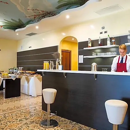 Aurora E Del Benessere 4*