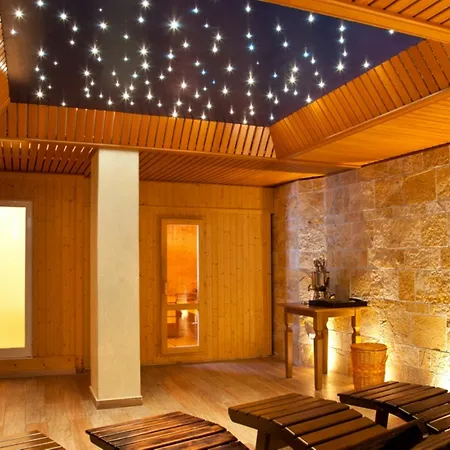 Aurora E Del Benessere 圣凯撒利亚温泉