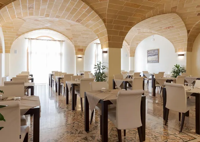 Aurora E Del Benessere 4*
