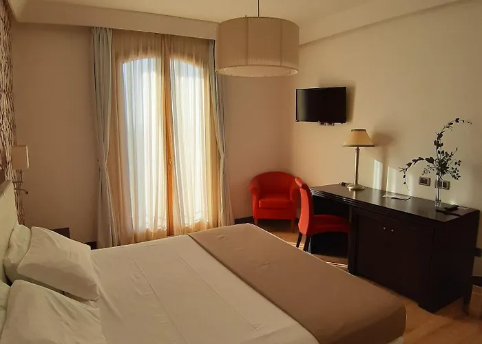 Hotel Aurora E Del Benessere